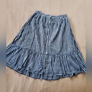 High-waisted Flowy Black and White Checkered Skirt